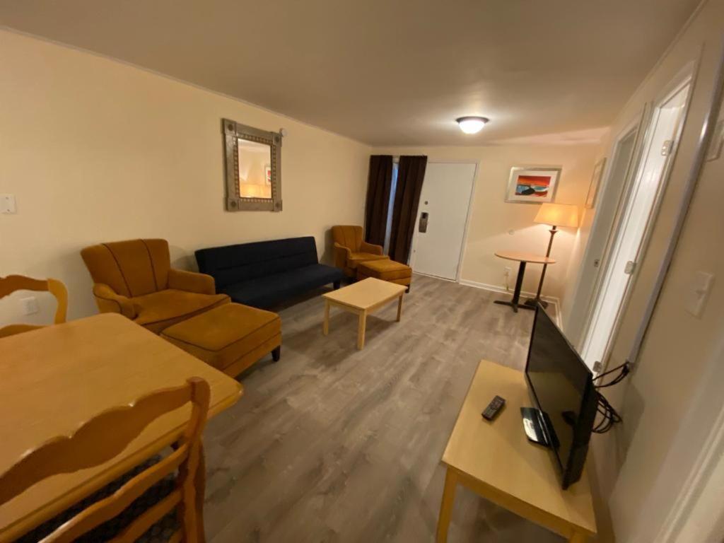 Oceanfront Twilight Surf Hotel マートルビーチ エクステリア 写真